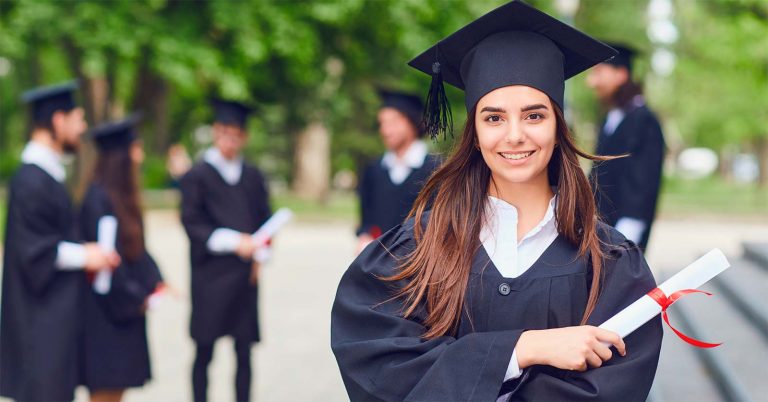 cappello di laurea