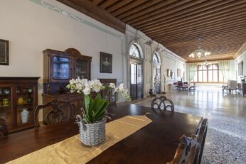 Apartment Palazzo Pesaro Papafava