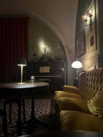 Blind Door Speakeasy