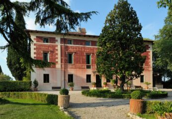 VILLA DEI CIPRESSI